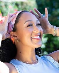 Tamera Page's Instagram, Twitter & Facebook