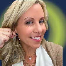 DIRECT SALES 💎 TOP INCOME EARNER 👑 COACH 💕 Sara Clement (@saraclement99)  • Instagram photos and videos