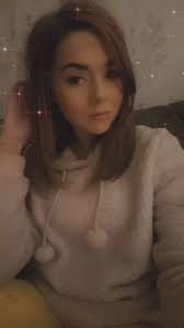 Gabrielle burrows (@GabbyB863)