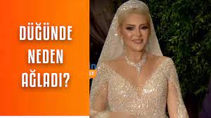 Selin ciğerci balayına gitmeyeceklerini ifade ederek, gökhan'ın futbolu yüzünden balayı yapmıyoruz. Selin Cigerci 40 Kilo Agirligindaki Gelinligi Zor Tasidi Youtube