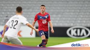 Sven botman (born 12 january 2000) is a dutch footballer who plays as a centre back for dutch club sc heerenveen, on loan from ajax. Getting To Know Sven Botman The Young Defender Liverpool Are Eyeing Netral News