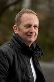 Dobcross film specialist takes new role at local theatre for 'April in  Paris'