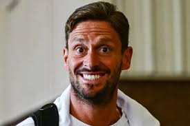 Conor McLaughlin's arrival will offer Luke O'Nien a chance in midfield,  suggests Jack Ross