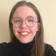 Kelly Dehn's Instagram, Twitter & Facebook