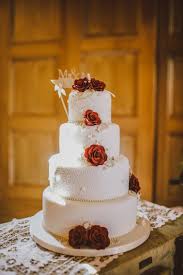 Designs that work best for anniversary cakes. 100 Wedding Cake Pictures Download Free Images On Unsplash