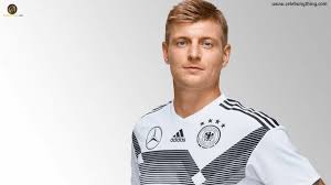 Now, havertz could be set to follow ozil and kroos with a move to one of europe's giants. Toni Kroos Midfielder For Spanish Club Real Madrid