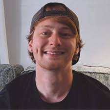 Tammy Vining's Instagram, Twitter & Facebook