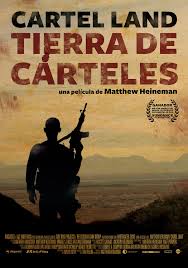 El Palacio De La Memoria Tierra De Carteles Hombres Con Armas Buscando Ve Cine Documental Documentales Cine