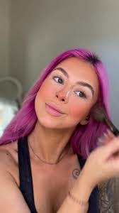 Nicole Fore's Instagram, Twitter & Facebook