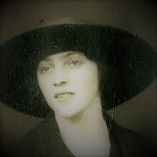 Three Milstein sisters, daughters of David Milstein and Basia Milstein nee  Lurje. Beila Glaser, Maria Zorde and Rivka Pitum.