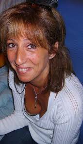 Experienced women enticing with spontaneous boob slips