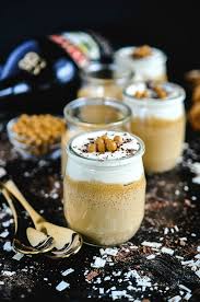 Baileys Caramelized Chocolate Pots De Creme I Sugar Coat It Recipe Pot De Creme Delicious Desserts Dessert Recipes Easy