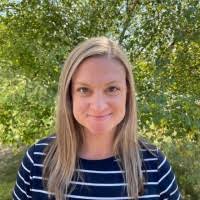 500+ "Becky Perry" profiles