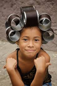 fillette gros bigoudis magnetique