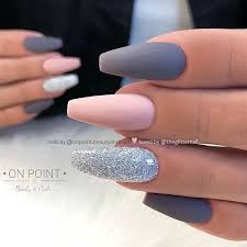 Grey acrylic nails coffin are making a huge splash this season. Pin On Coffin Nails Videos Matte Grey Glitter