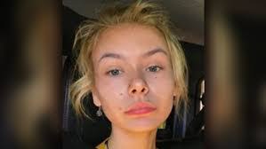 Mary Durrett's Instagram, Twitter & Facebook