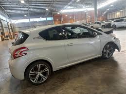 Image result for Blanc Perle 2014 Peugeot
