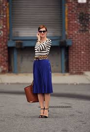 Black And White Pleated Skirt Outfit How To Wear Pleated Skirts Pretty Designs Pleated Skirt Outfit Womens Fashion Skirt Spring Fashion Outfits