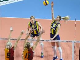 06 şubat 2021 cumartesi 18:53 güncelleme tarihi: Worldofvolley Tur W Fenerbahce Sweep Galatasaray And Note 14th Win In Row Vakifbank Hold Top Position Firmly