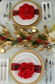 Red Gold Holiday Table Setting And Centerpiece Christmas Centerpieces Holiday Flowers Christmas Christmas Table