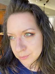 Todays brow tutorial was a full eye look and no brows. Per client demand.  😂🤪😉 Thanks for hanging out Crystal and Rena! And yes, I washed my face,  and went and took