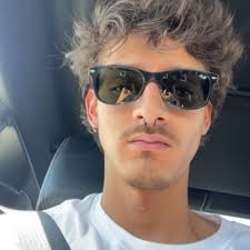 Emily Conti (@emilyyconti_)