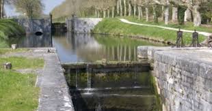 Grignon Canal D Orleans Ecluse Arch Dep Du Loiret Pdvext 6952 Canal Boat Canal France