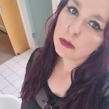 Soooo… New York comic con was insane. I'm still in shock. Now if only  Jennifer would make an appearance somewhere…..