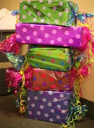 Diy party decorations for a candyland party theme subscribe to diy candyland party decorations ideas thanks for watching. Pin On Christmas Office Party Diy Decorations Outfits Ideas