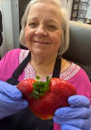 My sweet mom got up at 3am to help us start dipping strawberries.🫶🥰  Driscoll's