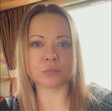 Zwiastun stworzony przez fanów :) Chcielibyście obejrzeć ekranizacje  Crossfire na wielkim ekranie? http://www.youtube.com/watch?v=PVTQLcCS3CM