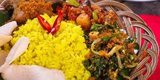 Resep nasi kuning dibutuhkan ketika ada selamatan atau saat lebaran tiba. 4 Cara Membuat Nasi Kuning Yang Enak Dan Gurih Mudah Dicoba Merdeka Com