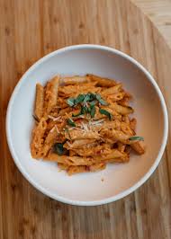 See more ideas about gigi hadid, hadid, gigi. Gigi Hadid S Vodka Sauce Recipe Styled Snapshots