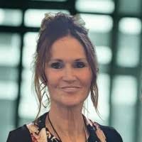 400+ "Jen Maxwell" profiles