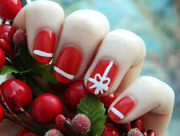Who said you should limit your christmas red nail designs with something that only screams holidays? 50 Amazing And Easy Christmas Nail Designs And Nail Arts Christmas Celebration All About Christmas