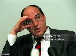 190 Kontakte Stock Photos, High-Res Pictures, and Images