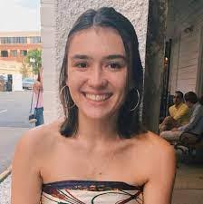 Amanda Smiddy's Instagram, Twitter & Facebook