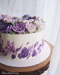 Purple Ombre 8 Wreath Birthday Cake With Flowers Flower Cake Design Elegant Birthday Cakes