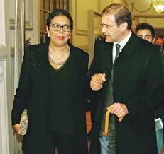 Ainda laura não vivia o drama da doença a dor e a doença atingem, há vários anos, o clã de passos coelho. Morreu Laura Ferreira Mulher De Pedro Passos Coelho Politica Correio Da Manha