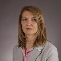 4200+ profiluri „Angela”