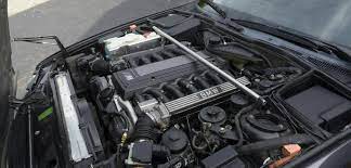 Singurul inconvenient ar fi ca mananca destul de multa benzina in traficul din bucuresti. Top 10 Cele Mai Fiabile Motoare Auto Din Lume Adica Asa Cum Nu O Sa Mai Vedem Vreodata Carakoom Com