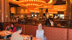 Evelyn, known as an excellent cook, created her original cheesecake recipe that everyone loved. Cheesecake Factory Decor Theme