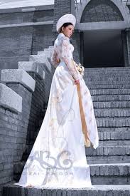 White Gold Ao Dai With Train Ao Dai Vietnamese Wedding Wedding Dress Patterns