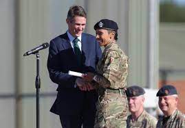 Kelly was born in 1952 in chicago's garfield ridge neighborhood to parents frank and catherine kelly. Dame Kelly Holmes Visited Bovington For The Event Bournemouth Echo