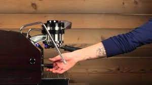 We'll also teach you how to pull that perfect shot of espresso, learn. La Marzocco Gs3 Espresso Machine In 60 Seconds Youtube
