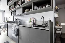 дизайн квартиры студии 30 кв м с одним окном Kompaktnaya Zhizn Na 30 Kv M Foto Idei Dizajn Kitchen Design Small Home Room Design Kitchen Design