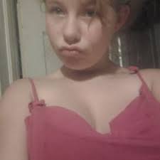 Selena Geiger (@4a03524475014eb)