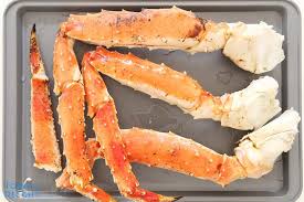 4 place the crab legs on hot grill grates. King Crab Legs In Garlic Butter Today S Delight