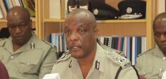 Carbon takes pre-retirement leave