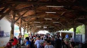 Les Produits Bio Du Pays Basque Marche De Saint Jean Pied De Port Youtube
